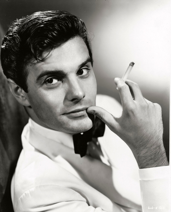 Famed French actor Louis Jourdan died at the age of 93 in Beverly Hills.