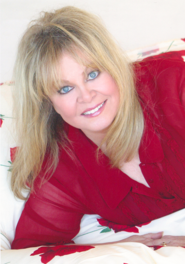 Sally Struthers joins the cast of Cheer Wars at the York Theatre Company.