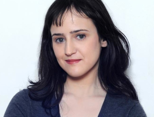 Mara Wilson will help judge the March edition of the York Theatre Company&#39;s musical theater game show Tune In Time.
