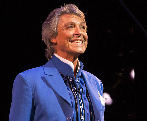 Tommy Tune will receive the 2015 Special Tony Award for Lifetime Achievement in the Theatre.