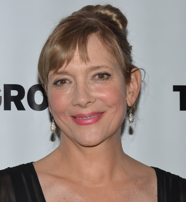 Glenne Headly has joined the Broadway cast of Fish in the Dark as Brenda.
