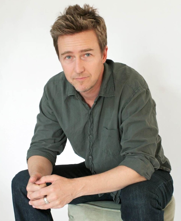 Edward Norton will be the guest of honor at the T. Schreiber Studio for Theatre &amp; Film&#39;s 46th Anniversary Gala.