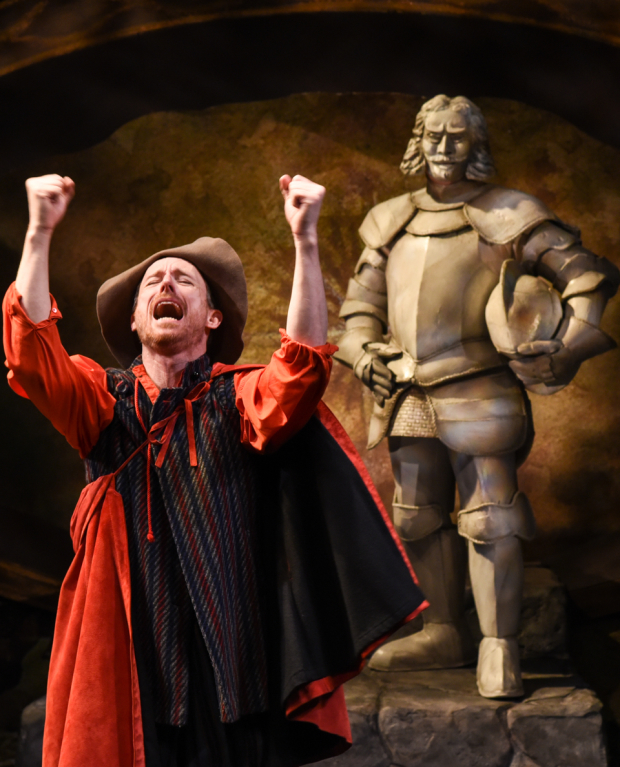 Brad Heberlee as Sganarelle and Chris Mixon as the Statue in the Pearl&#39;s Don Juan.