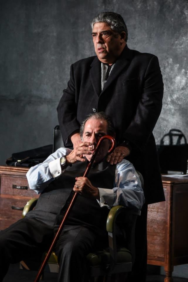Pasquale Cinquimani (Vincent Pastore) explains the reality of the moment to his brother Giovanni "Nino" Cinquemani (David Proval) in A Queen for A Day.