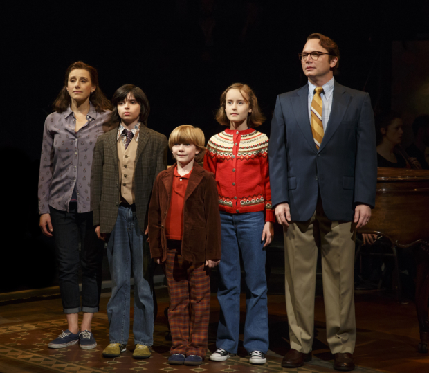 Judy Kuhn, Oscar Williams, Zell Steele Morrow, Sydney Lucas, and Michael Cerveris as the Bechdel family in Fun Home.