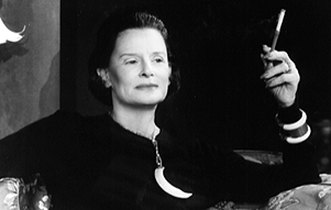 Wilson as Diana Vreeland in her one-woman show Full Gallop.