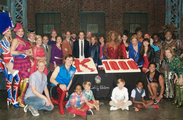 The cast of Kinky Boots gets a special post-show treat: Baked By Melissa cupcakes!