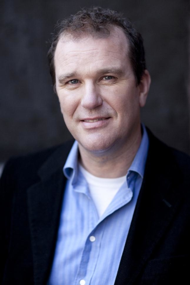 Douglas Hodge is making his Broadway directorial debut with Harold Pinter&#39;s Old Times.