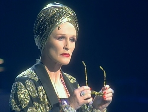 Glenn Close will reprise her performance as Norma Desmond in Sunset Boulevard.
