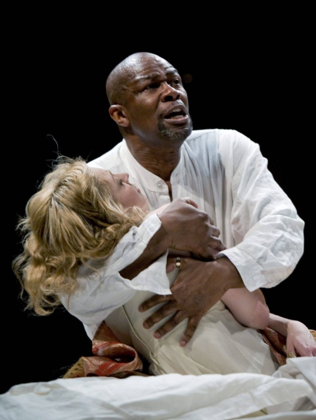 John Douglas Thompson in the title role of Shakespeare&#39;s Othello, with Juliet Rylance as Desdemona, in Theater for a New Audience&#39;s 2009 production at the Duke on 42nd Street.