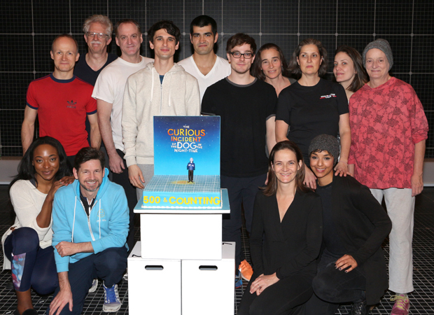 The current company of Broadway&#39;s The Curious Incident of the Dog in the Night-Time celebrates the show&#39;s 500th performance.