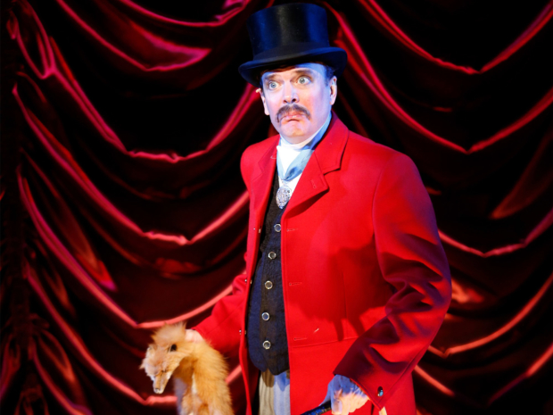 Jefferson Mays plays Lord Adalbert D&#39;Ysquith and a host of other characters in A Gentleman&#39;s Guide to Love and Murder, directed by Darko Tresnjak, at Broadway&#39;s Walter Kerr Theatre.