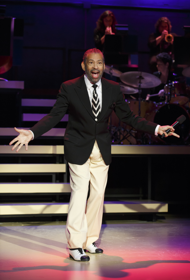 Maurice Hines takes center stage in his new show, Tappin&#39; Thru Life.