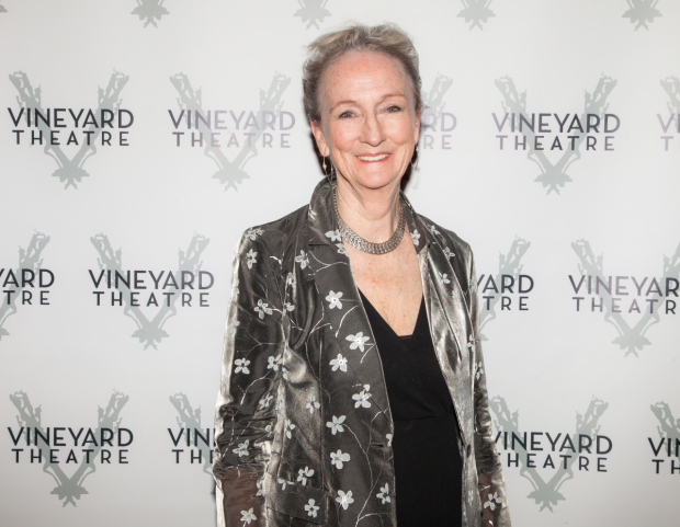 Board President Kathleen Chalfant will be honored at Vineyard Theatre&#39;s 2016 gala.