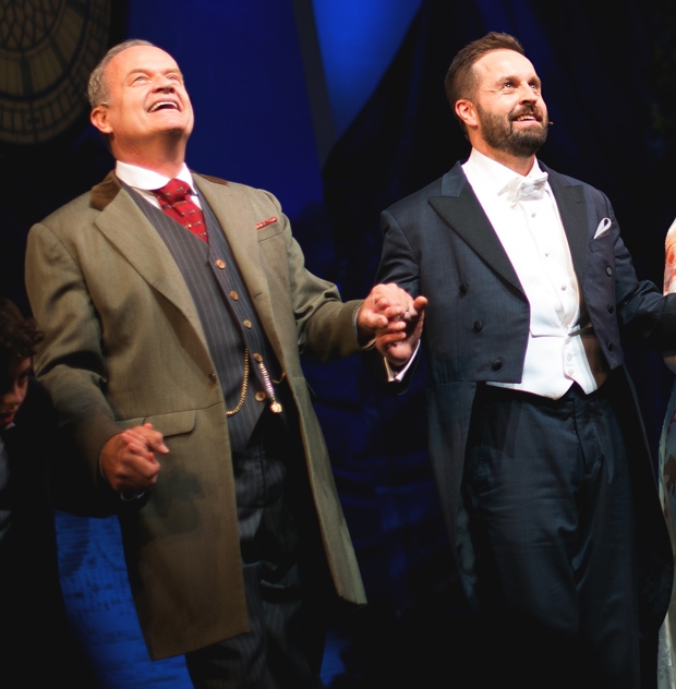 Kelsey Grammer and Alfie Boe take their bow.