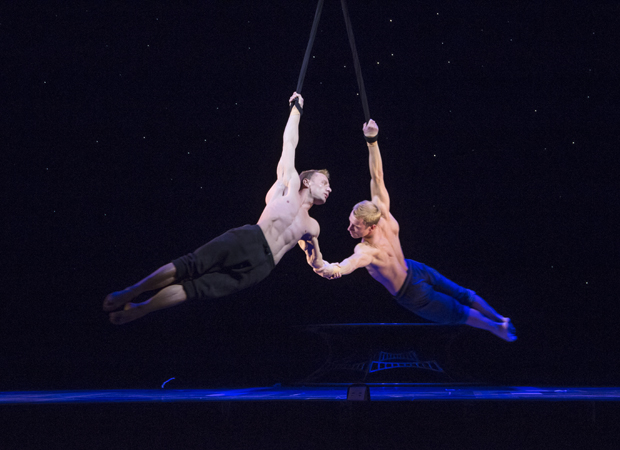 The high-flying Atherton brothers perform an aerial duet from Paramour.