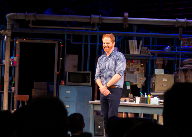 Jesse Tyler Ferguson takes his bow as Fully Committed opens on Broadway.