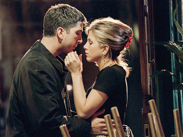 David Schwimmer and Jennifer Aniston as Ross and Rachel on NBC&#39;s Friends.