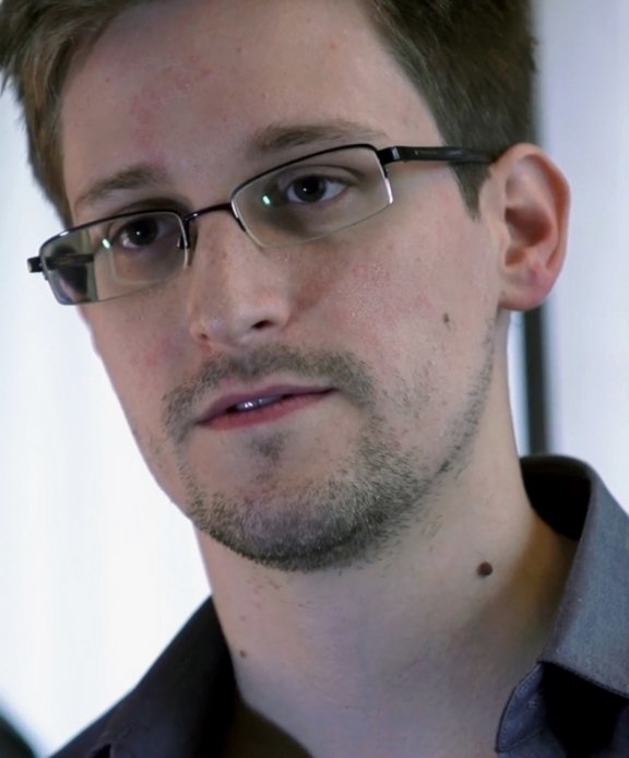 Edward Snowden will appear, via video, in the Public Theater&#39;s Privacy.