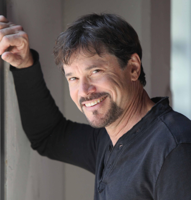Peter Reckell returns to the cast of The Fantasticks off-Broadway for a three-week run as El Gallo.