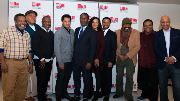 The full cast of Jitney poses with their director 
Ruben Santiago-Hudson.