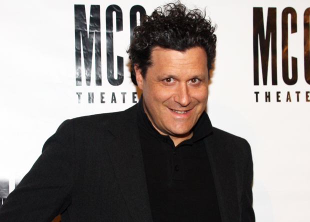 Isaac Mizrahi will make his Café Carlyle debut this winter with Does This Song Make Me Look Fat?