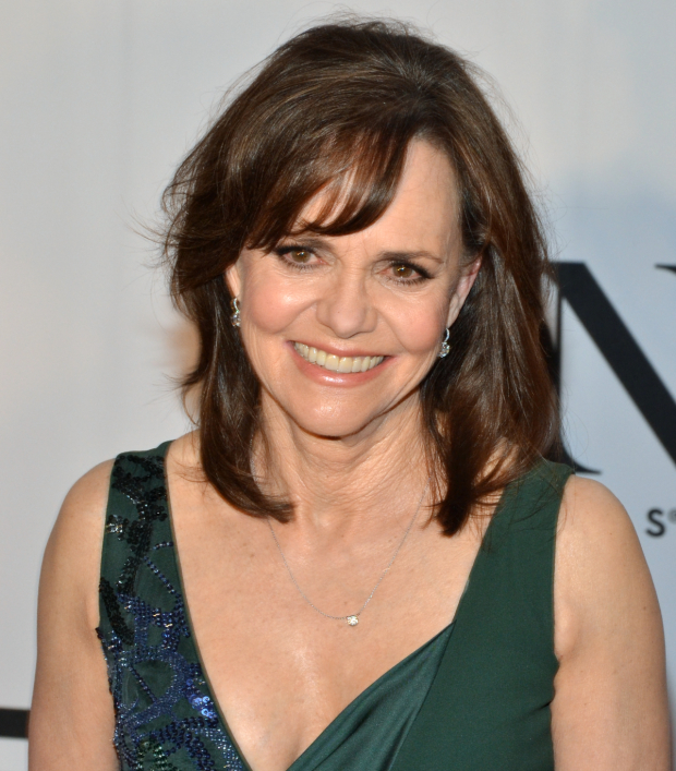 Sally Field and more offer their time for The Drama League&#39;s 2017 Spring Charity Auction.