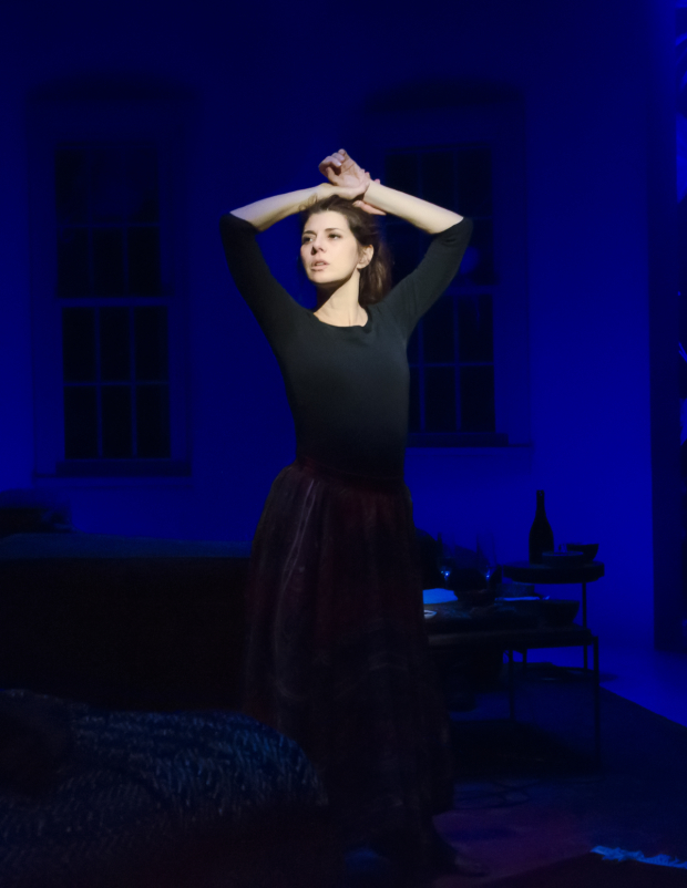 Marisa Tomei stars in Sarah Ruhl&#39;s How to Transcend a Happy Marriage at the Mitzi E. Newhouse Theater.