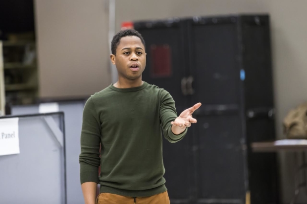 Caption:
Daniel Kyri makes his Goodman Theatre debut as Yarkpai in Objects in the Mirror, directed by Chuck Smith.