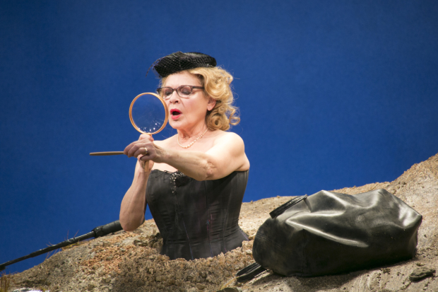 Dianne Wiest stars as Winnie in the Yale Repertory Theatre production of Samuel Beckett&#39;s Happy Days, directed by James Bundy and presented by Theatre for a New Audience at the Polonsky Shakespeare Center.