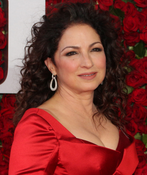 Gloria Estefan, whose life is the basis for the Broadway musical On Your Feet!, will be one of the five honorees of the 2017 Kennedy Center Honors.