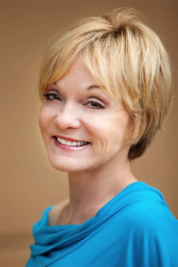 Cathy Rigby will star in Kris Kringle the Musical.