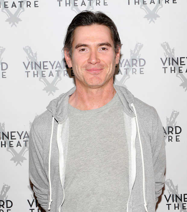 Billy Crudup stars in the title role.