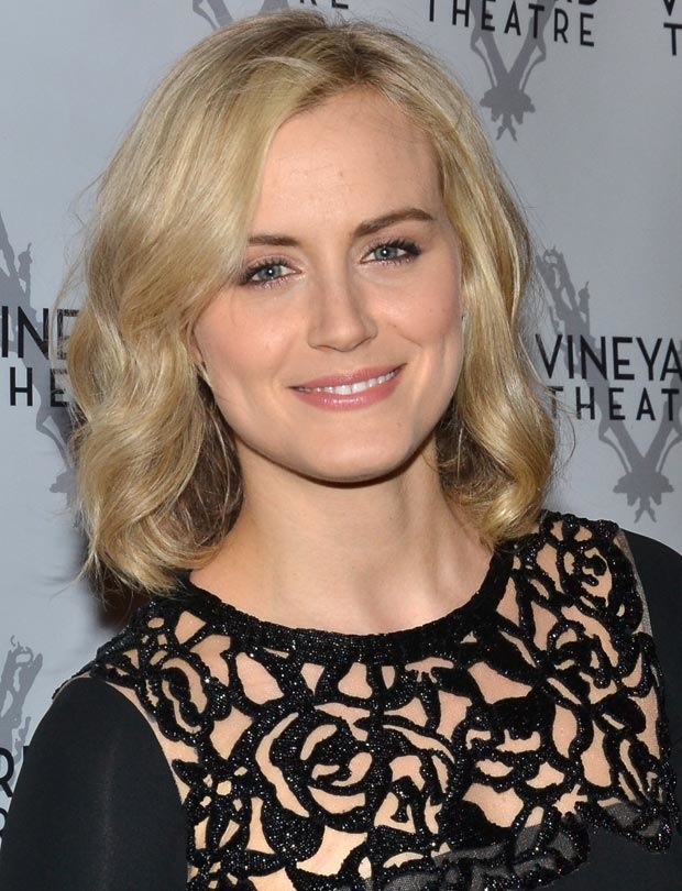 Taylor Schilling will participate in a benefit event for Puerto Rico and Mexico at Cherry Lane Theatre on October 22.