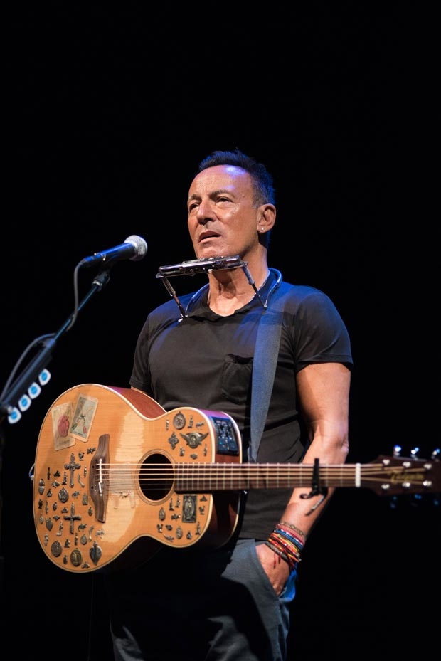 Bruce Springsteen makes his Broadway debut with Springsteen on Broadway at the Walter Kerr Theater.