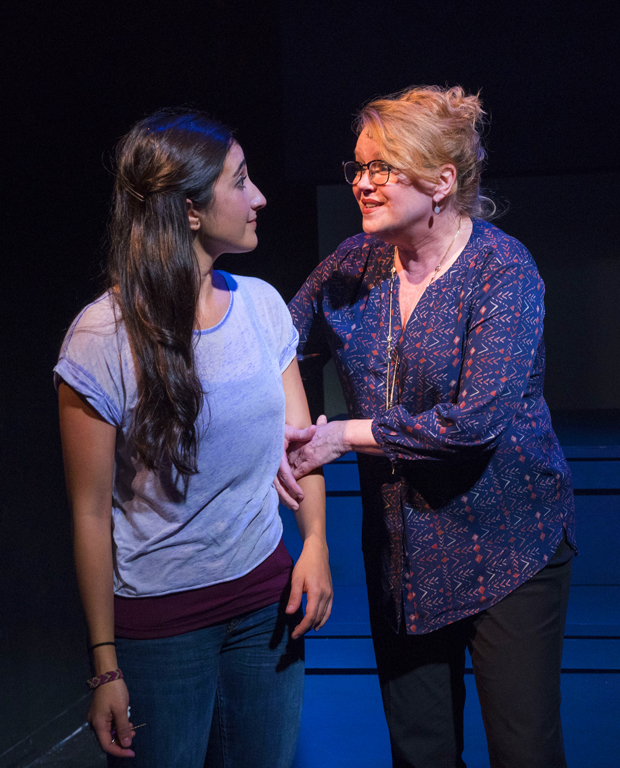 Krystina Alabado plays Samantha Brown, and Leah Hocking plays her mother in The Mad Ones.