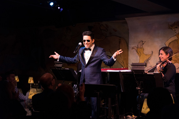 John Lloyd Young delights the crowd at the Café Carlyle.