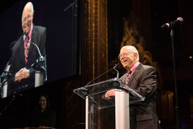 Paul Buttenwieser accepts the Angel Award at the 2018 A.R.T. gala.