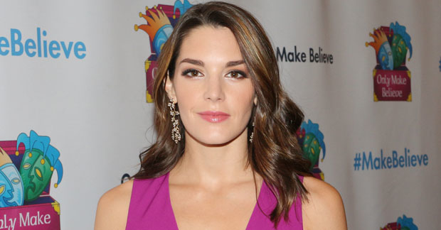 Kelli Barrett joins the cast of Gettin&#39; the Band Back Together.