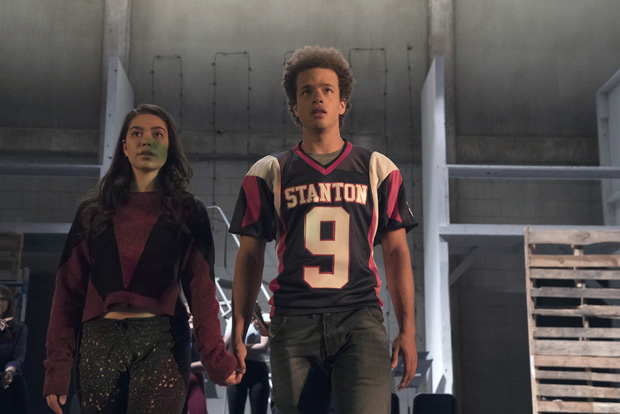 Auli&#39;i Cravalho and Damon J. Gillespie in the &quot;Victory Party&quot; episode of Rise.