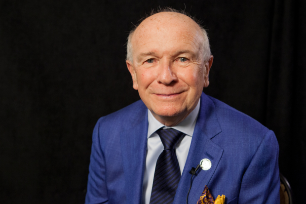 Terrence McNally will present director Arin Arbus with the Samuel H. Scripps Award for Extraordinary Artistic Achievement at Theatre for a New Audience&#39;s Spring Gala.
