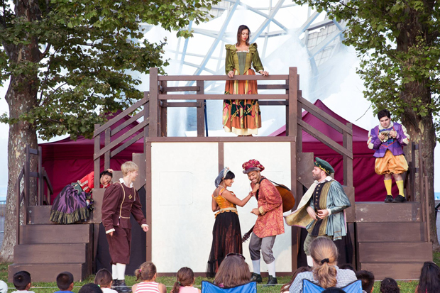 Hip to Hip Theatre Company performed its production of Measure for Measure all over New York City last summer, including under the Unisphere in Flushing Meadows Corona Park.