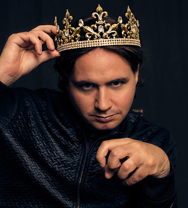 Matt de Rogatis will portray the infamous Richard III in the upcoming adaptation of Shakespeare&#39;s play.