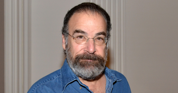 Mandy Patinkin will take the stage for a new concert at the Connelly Theater.