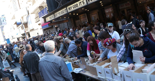 The Broadway Flea Market &amp; Grand Auction is set to return for its 32nd year on Sunday, September 30 at Shubert Alley.
