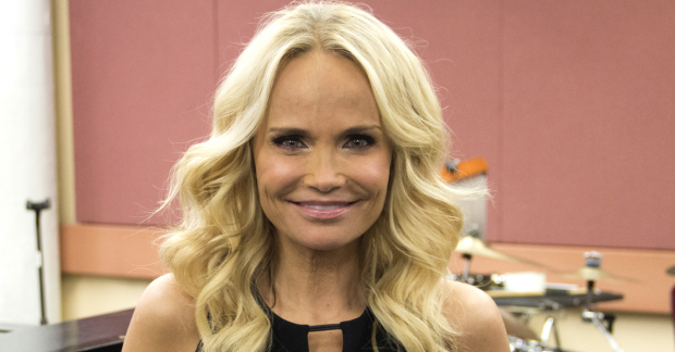 Kristin Chenoweth will take part in the Tabernacle Choir&#39;s 2018 Christmas concert.