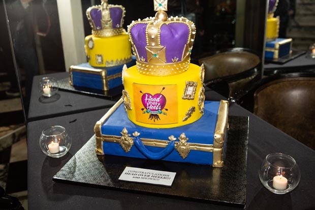 Head Over Heels celebrated 100 performances on Broadway with a specialty cake.