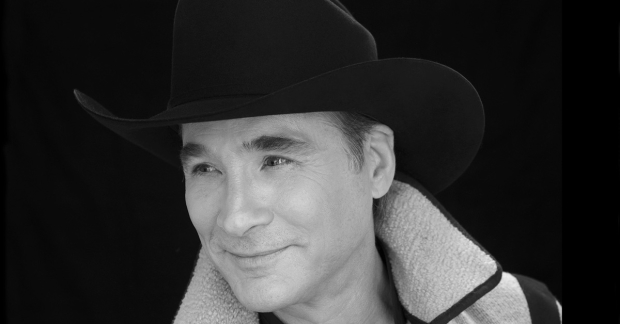 Clint Black&#39;s new musical Looking for Christmas runs at the Old Globe Theatre.