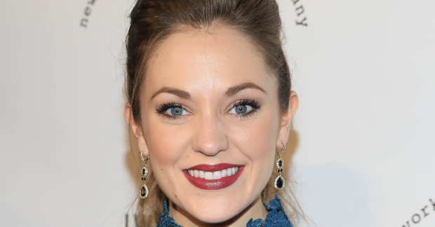 Laura Osnes will play Shirley MacLaine in the upcoming series Fosse/Verdon.