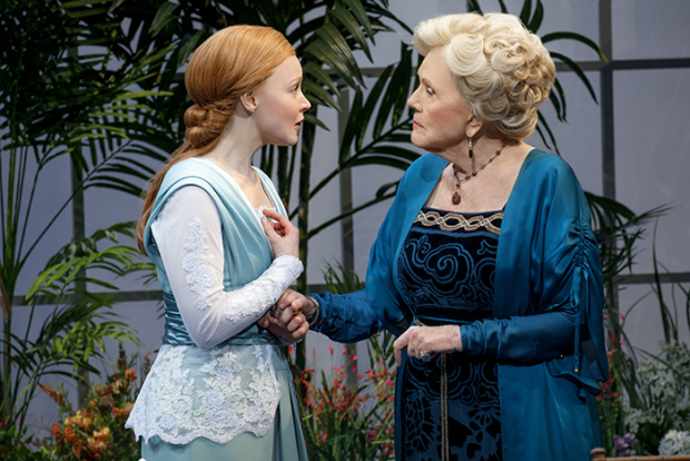 Lauren Ambrose (Eliza Doolittle) and Diana Rigg (Mrs. Higgins) in the original cast of Lincoln Center Theater&#39;s 2018 Broadway revival of My Fair LAdy.